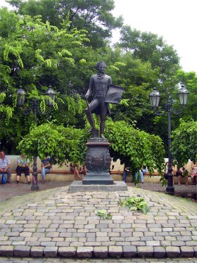 Памятник де Рибасу в Одессе